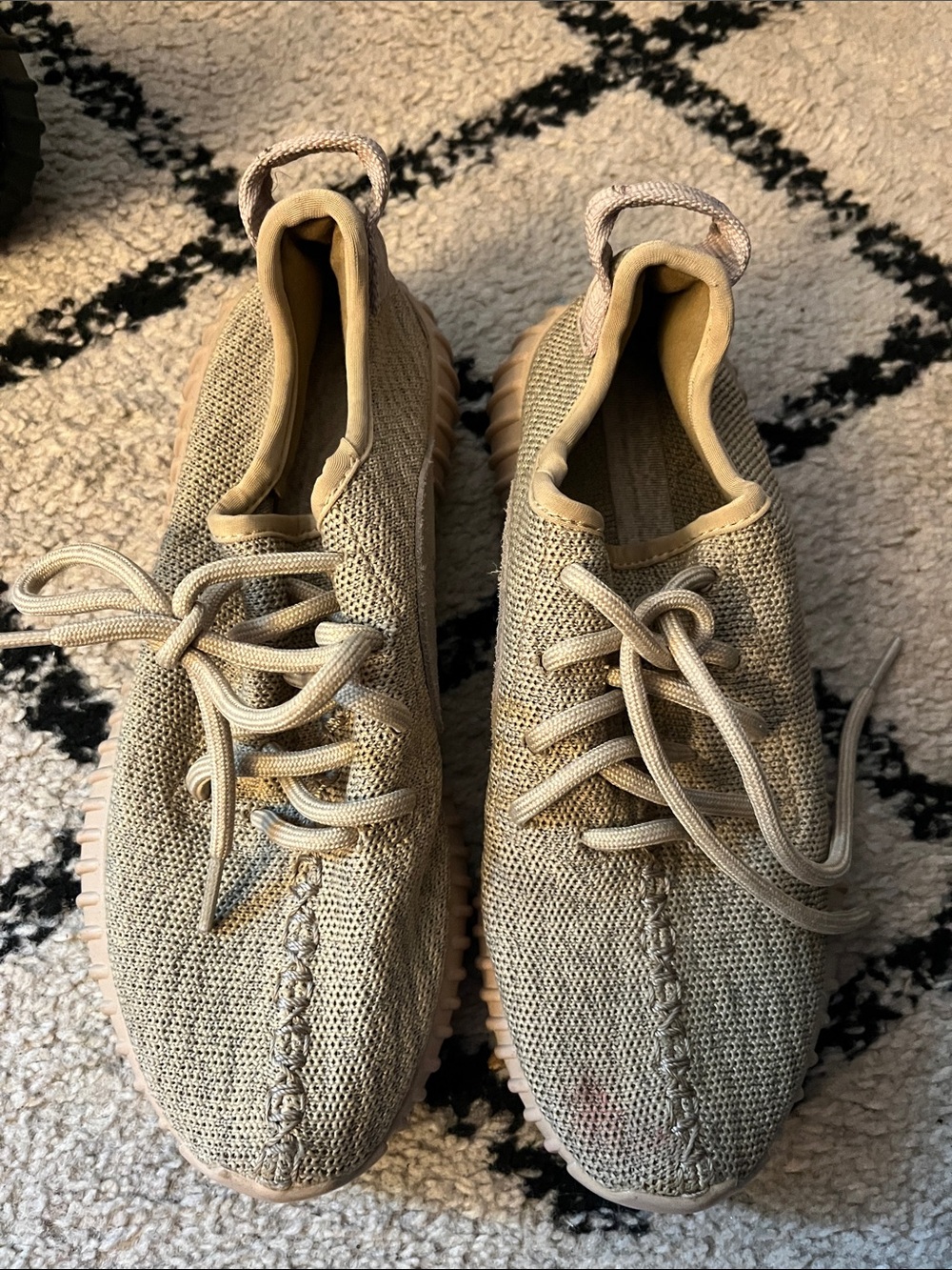 Yeezy beige Casual Sneakers